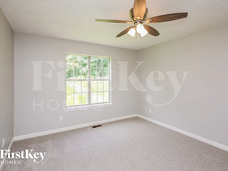 6029 Rose Ct — Photo 11