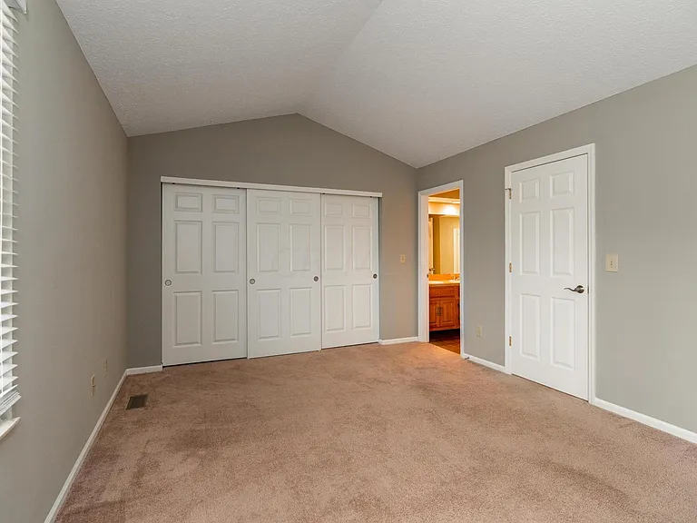 6266 Hyland Dr — Photo 7