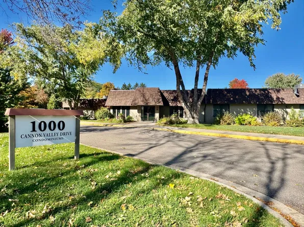 1000 Cannon Valley Dr E #123, Northfield, MN 55057
