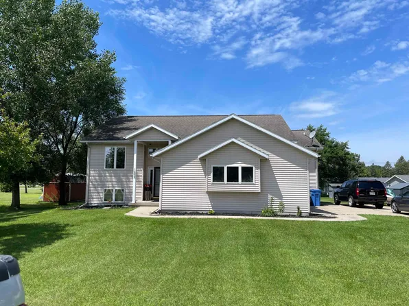 1505 E 8th Ave, Brodhead, WI 53520