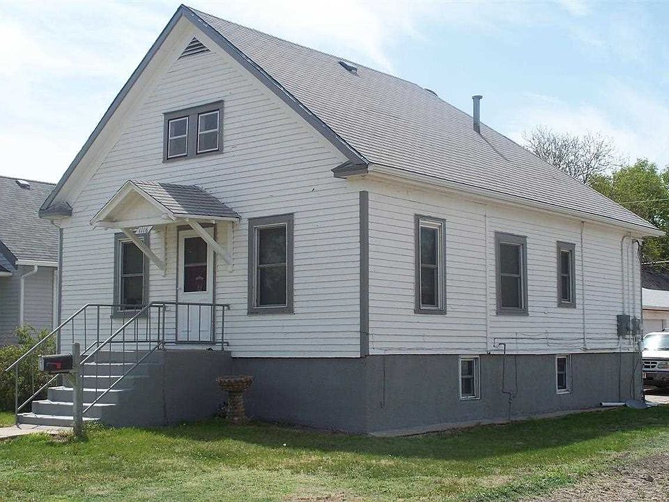 1st image of 1118 W 6th St