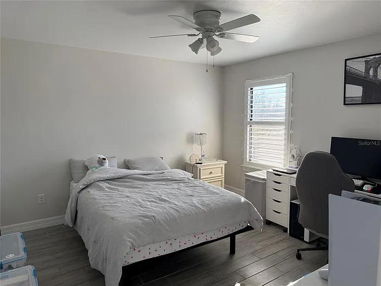2599 Marton Oak Blvd — Photo 29