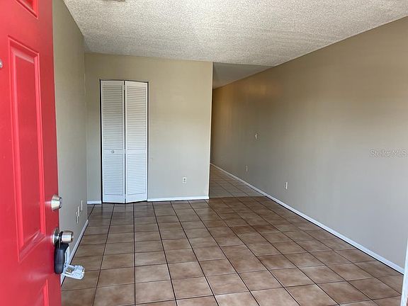 2nd image of 85 Lake Villa Way #85