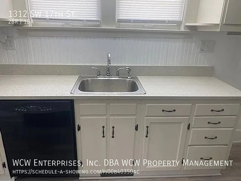 1312 SW 17th St — Photo 12