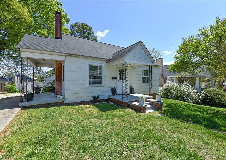 1st image of 1706 Roseland St
