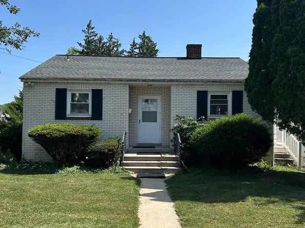 617 W Main St, Mount Joy, PA 17552