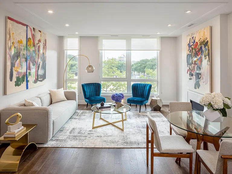 372 9th Luxury Rentals — Photo 70