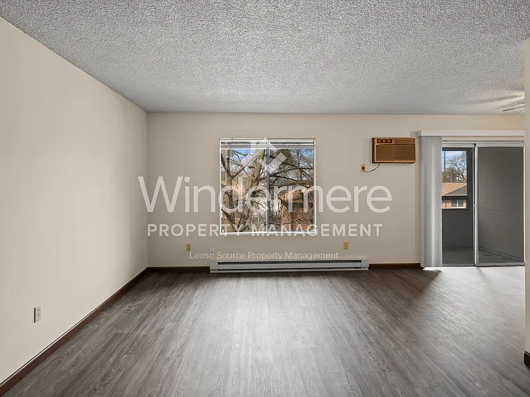 1611 W. 6th Ave — Photo 30