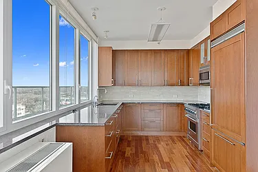 Rented by LG Fairmont Group