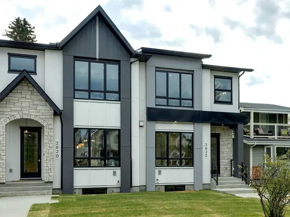 2620 W 30th St SW, Calgary, AB T3E 2L5