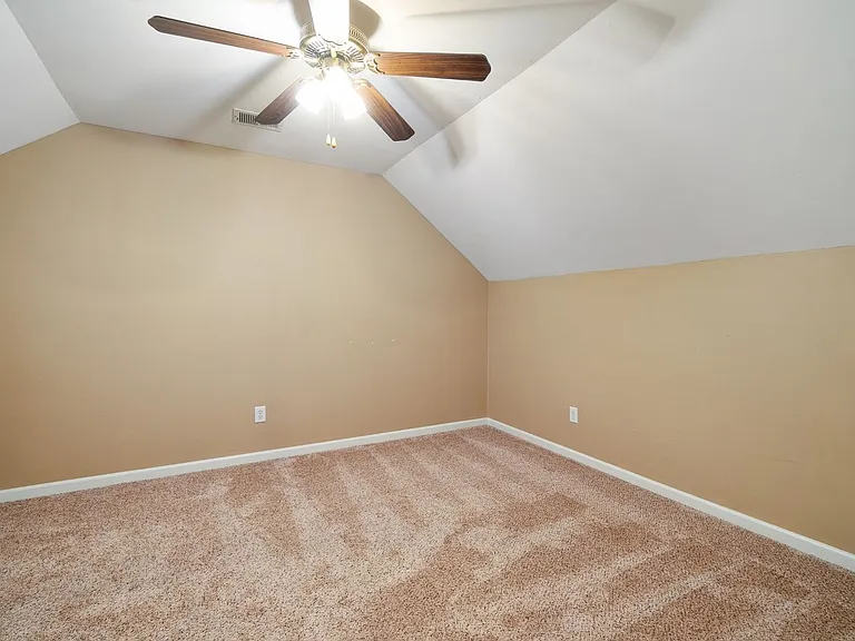 7037 Mooreland Ct — Photo 29