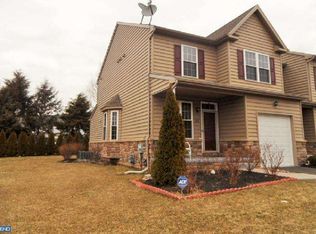 101 Oxford Falls Ct, Langhorne, PA 19047