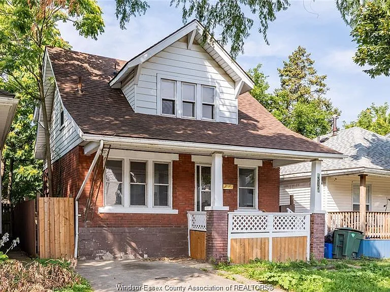 387 Josephine Ave — Photo 1