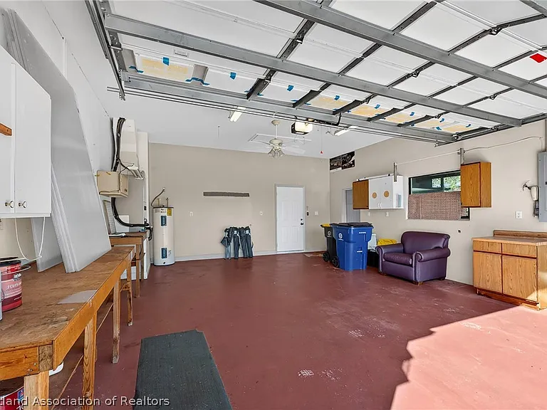 105 Fern Ct — Photo 24