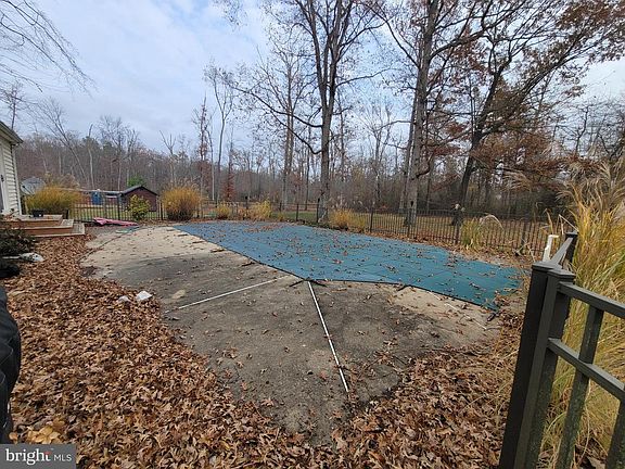 5th image of 32287 Quinn Rd