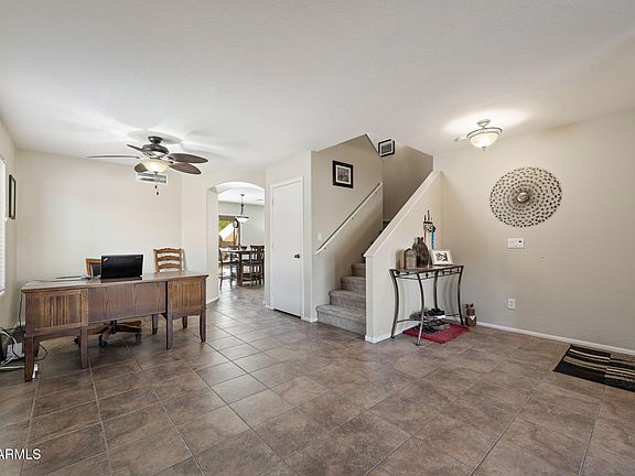 3rd image of 77 W DIAMOND Trail