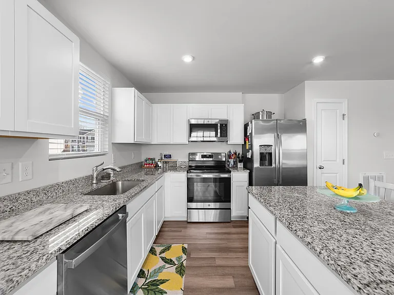 45 Florentine Ct — Photo 5