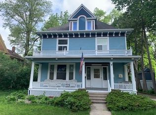 222 E Pleasant St APT 3, Mankato, MN 56001