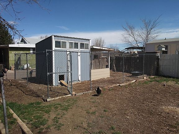 3rd image of 1603 Poplar Ave