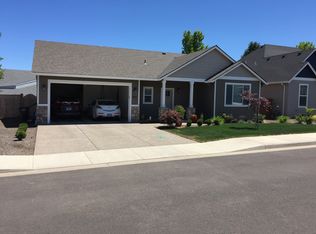 357 Sunset Ln N, Monmouth, OR 97361