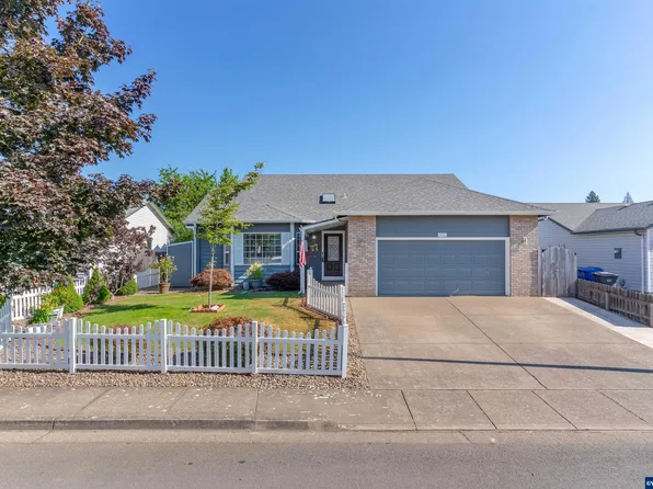 4433 Indian Earth Ave NE, Salem, OR 97305