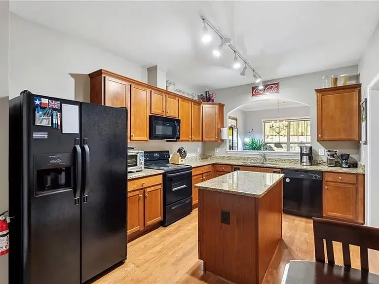 3040 Smith Ridge Trce — Photo 5