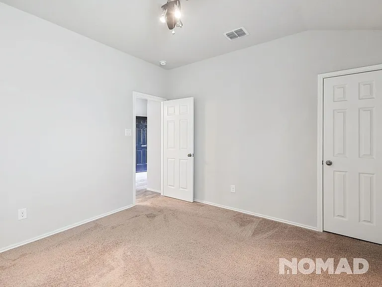 536 Long Leaf Dr — Photo 13
