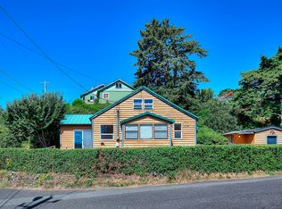 1138 SW 12th St, Newport, OR 97365