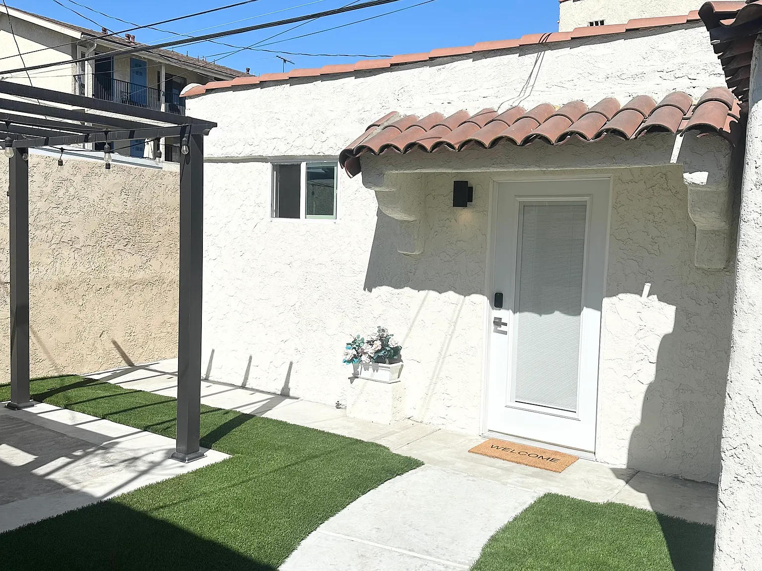 Pine Ave, Long Beach — Photo 1