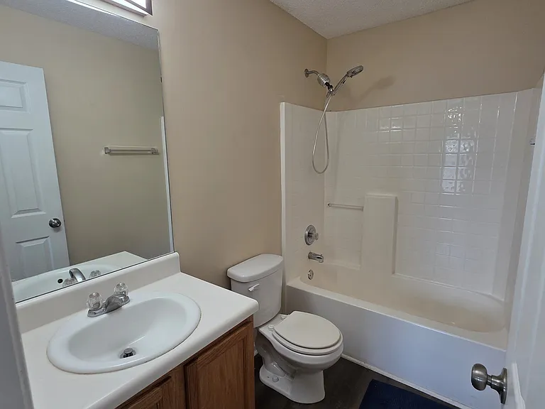 50 Princeton Glen Ct — Photo 11