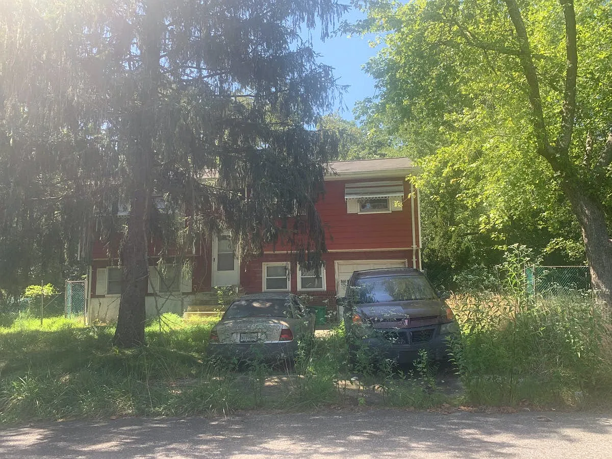 710 Reef Dr photo 1