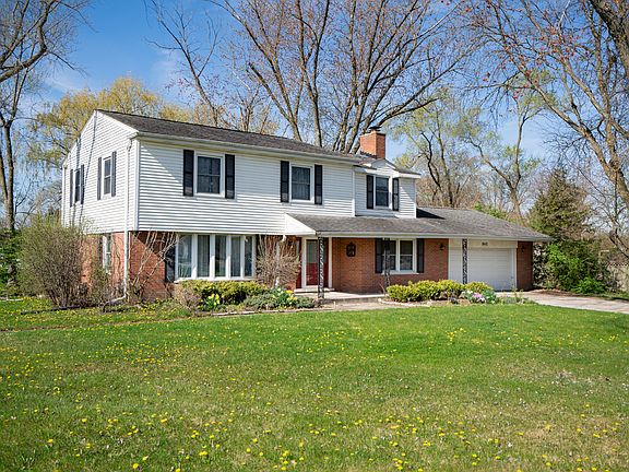 2nd image of 842 Bradoc St