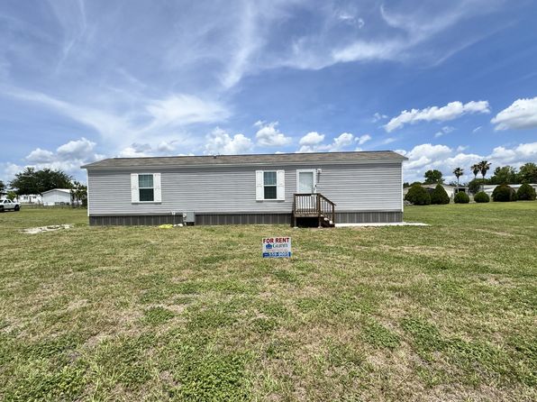 1101 NW 12th Ln
