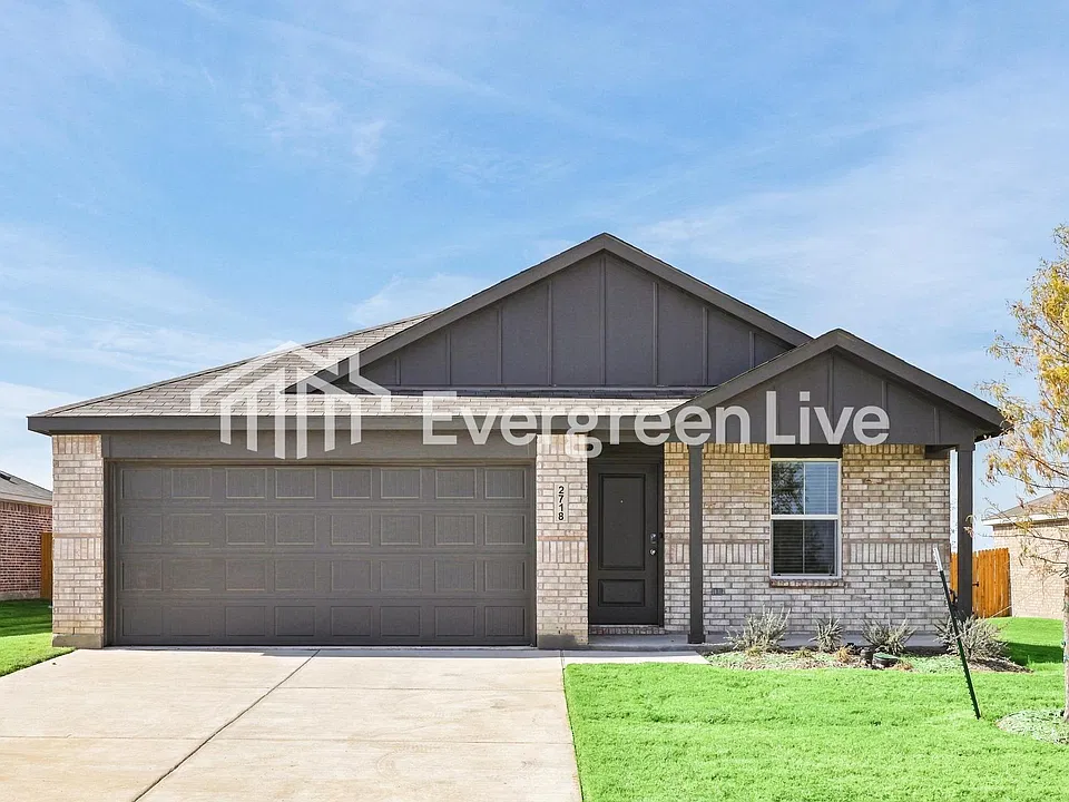 2718 Johnson Dr