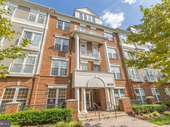 1625 Piccard Dr APT 301, Rockville, MD 20850