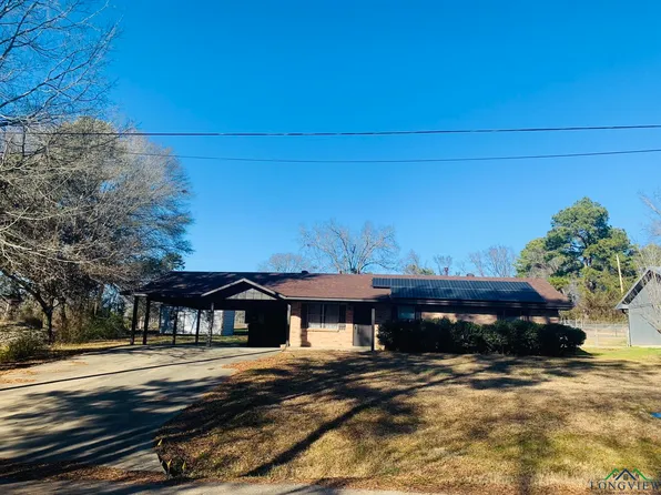608 Pine Trl, Queen City, TX 75572