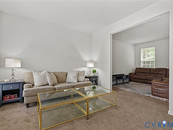 3rd image of 6001 Regal Crest Dr