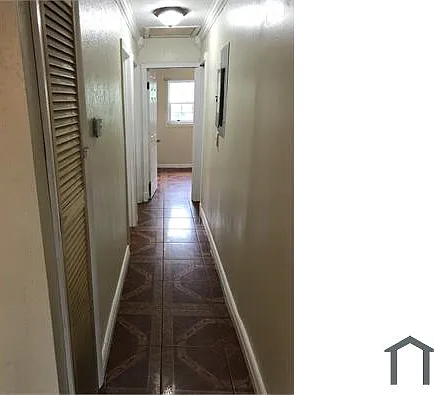 3250 NW 18th Pl — Photo 6