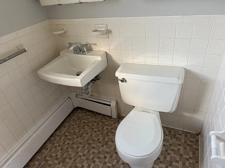 7 McAllister Ave #2 — Photo 11