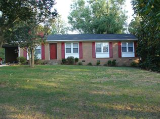 112 Emma Dr, Lexington, SC 29073