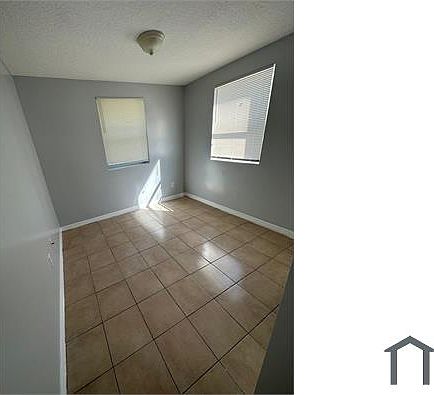 4th image of 1579 W 23rd St #4