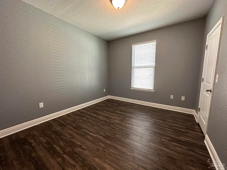 841 Oak Aly — Photo 17