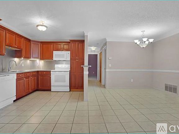 4th image of 15128 Seagull Dr #30