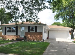 3308 Kennsington Square Rd, Sturtevant, WI 53177