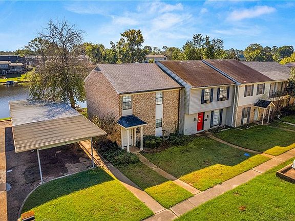 4th image of 831 Parkway Dr