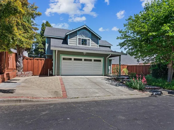 384 Moonraker Dr, Vallejo, CA 94590