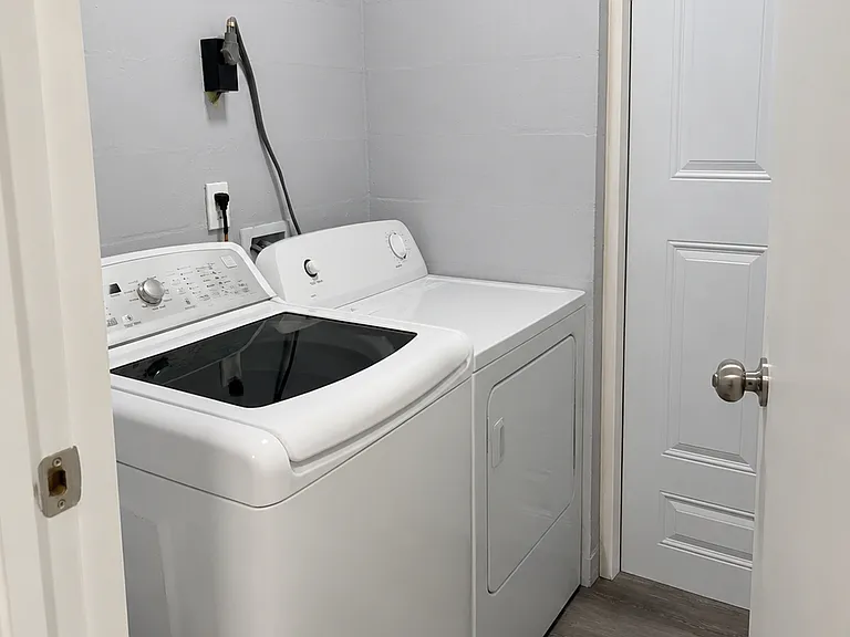 103 Desoto Ave #103 — Photo 4