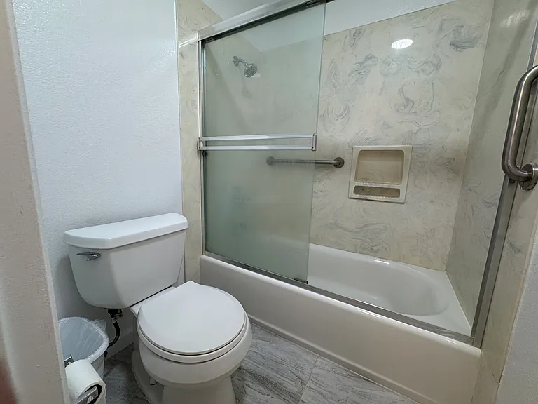 669 Balfour Dr — Photo 13
