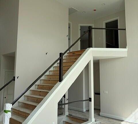 4th image of 611 Talbots Woods COURT