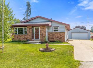 6905 Cliffside Dr, Racine, WI 53402